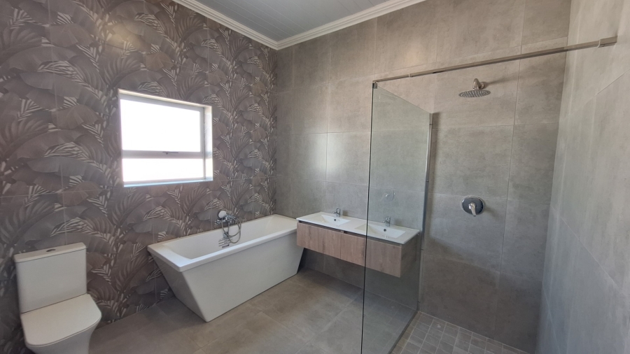 3 Bedroom Property for Sale in Velddrif Western Cape